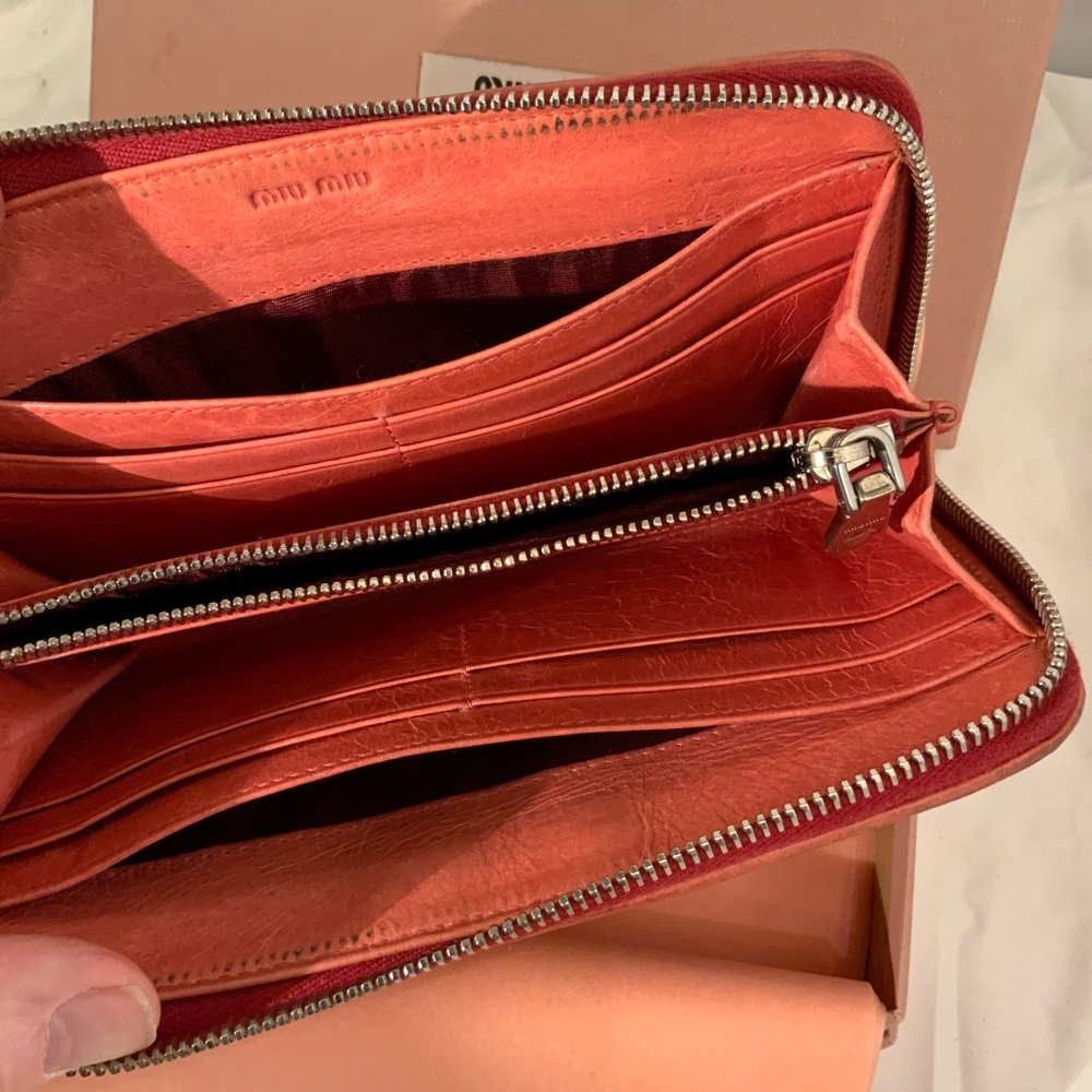 Miu Miu Wallet - image 3